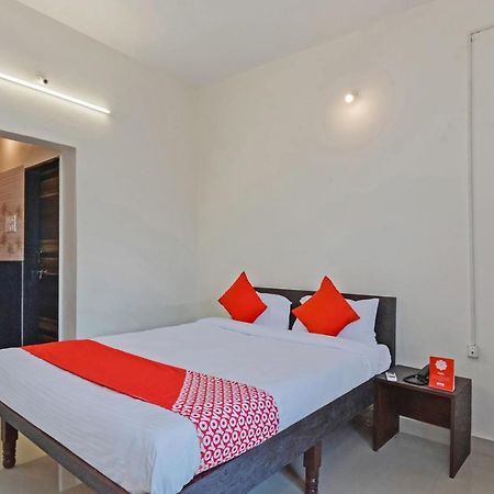 Collection O 24126 Hotel Sai Sagar Dehu Bagian luar foto