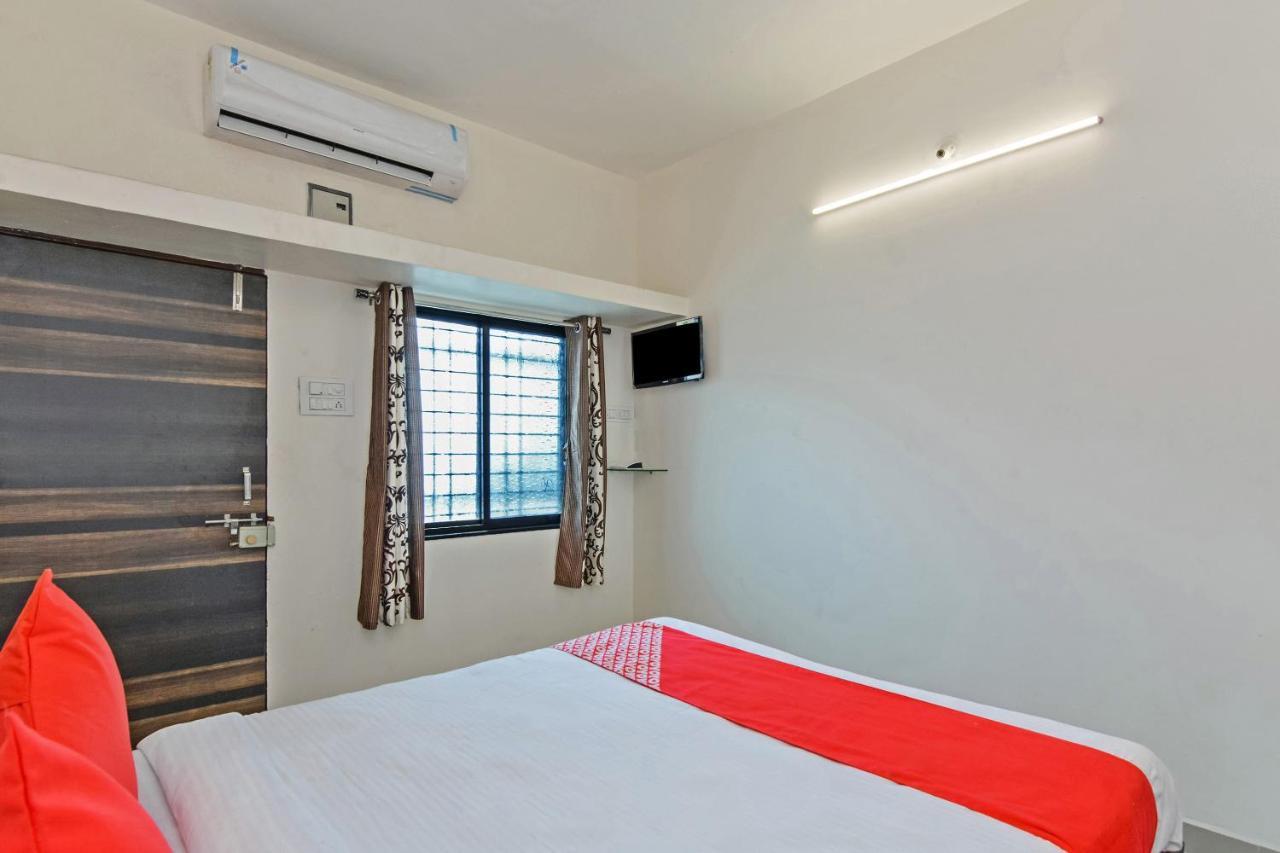 Collection O 24126 Hotel Sai Sagar Dehu Bagian luar foto